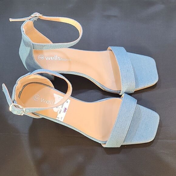 BRAND NEW WELLSFOUNTN DENIM MATERIALS LOW-HEEL SANDAL - Picture 5 of 13